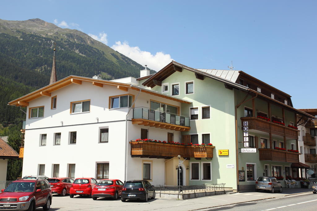 Garni Apparthotel St Valentin San Valentino alla Muta Ngoại thất bức ảnh